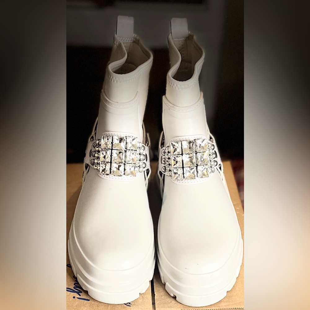 Karl Lagerfeld White Biker Boots - Picture 3 of 10